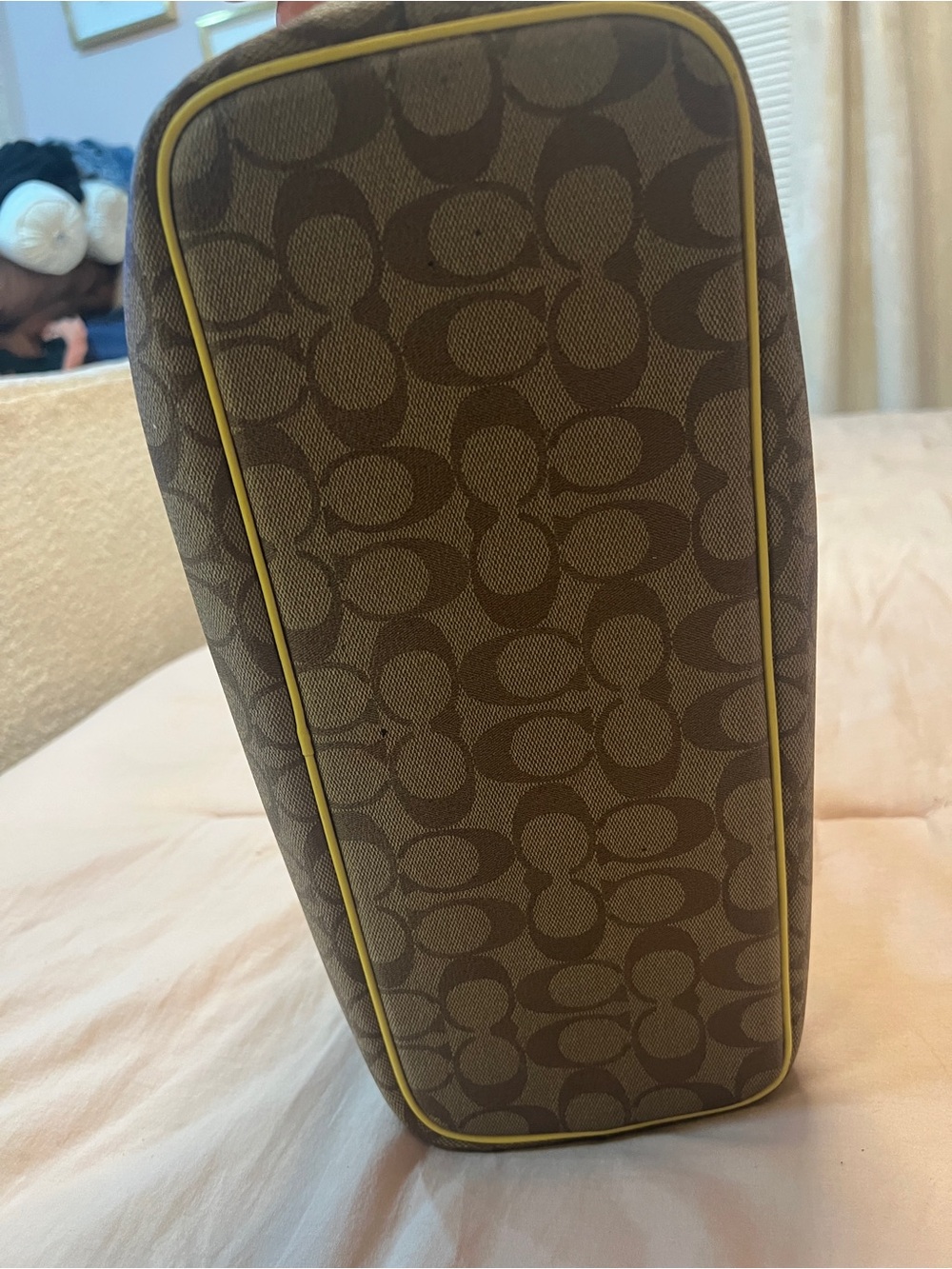 Coach Gallery Tote Authentic - Picture 8 of 10